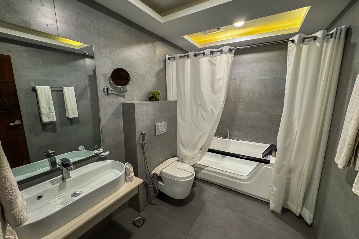 Fiora Sky Suite